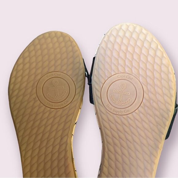 Cape Cod Shoe Supply Co Women's Slide Sandals Size 7 - Picture 6 of 6